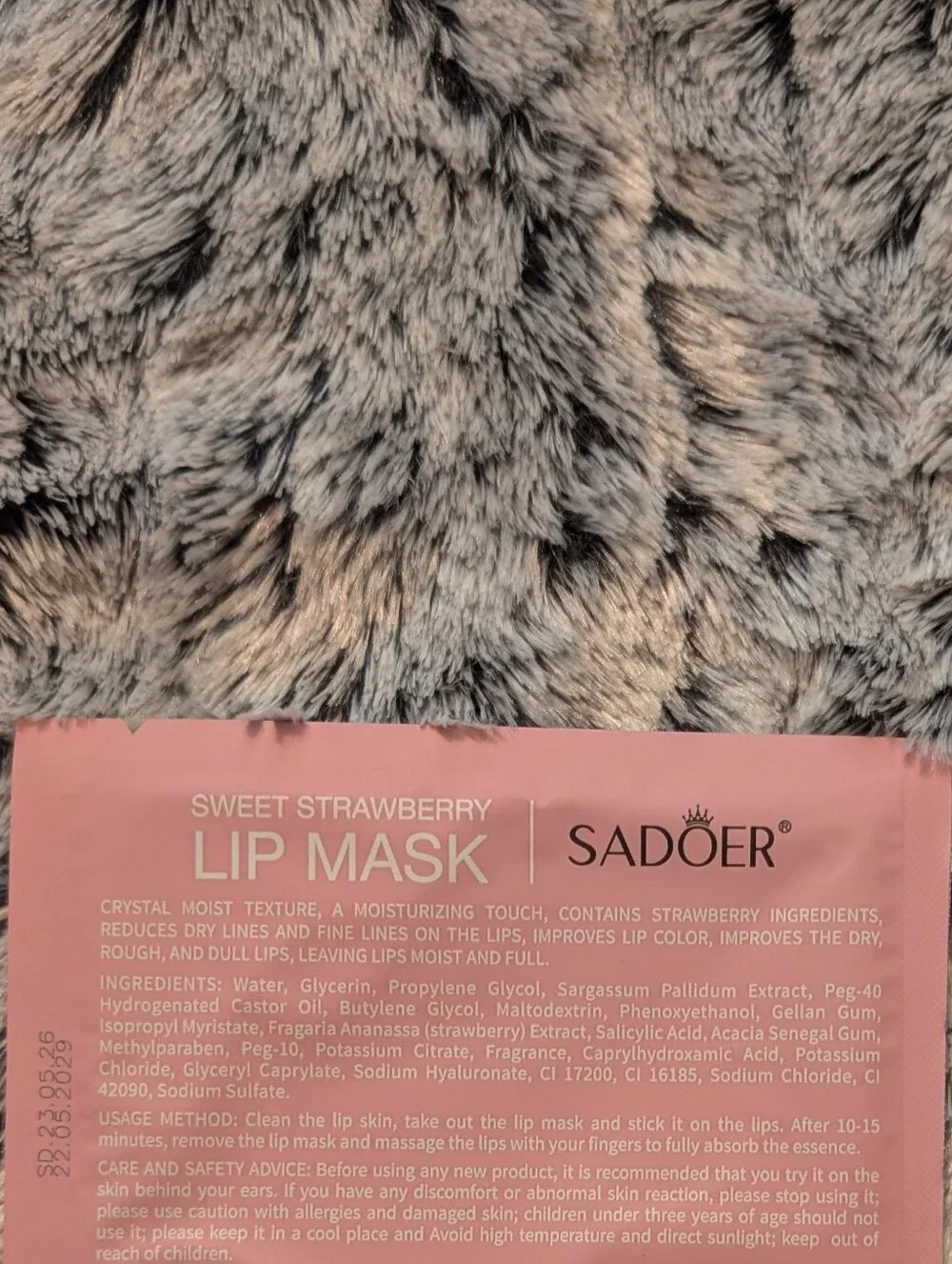 Sadoer Sweet Strawberry Lip Mask – Pink Hydrating Lip Treatment